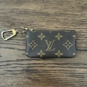 Authentic LOUIS VUITTON Monogram Key Pouch